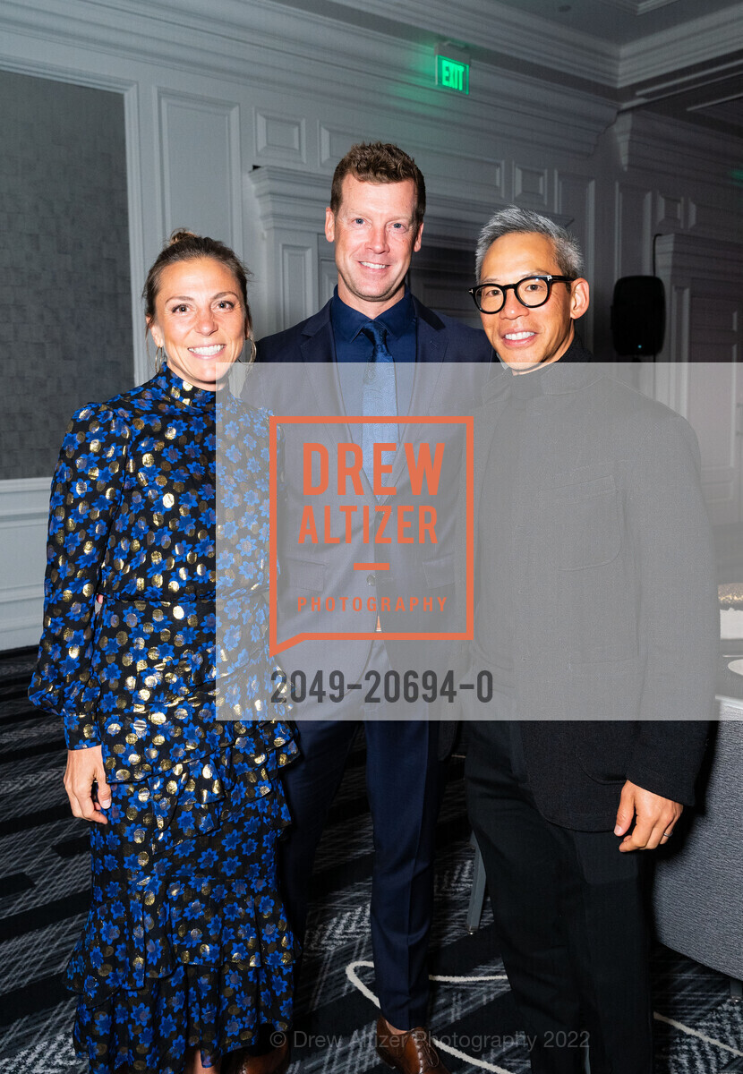 Lauren Cummings, Derek Cummings, Wally Cheng, SFCASA Fostering Change Gala 2022: These Are Our Kids, The Ritz-Carlton, San Francisco. 600 Stockton St, April 29th, 2022, Photo #2049-20694-0 Lauren Cummings, Derek Cummings, Wally Cheng, Photo #2049-20694-0