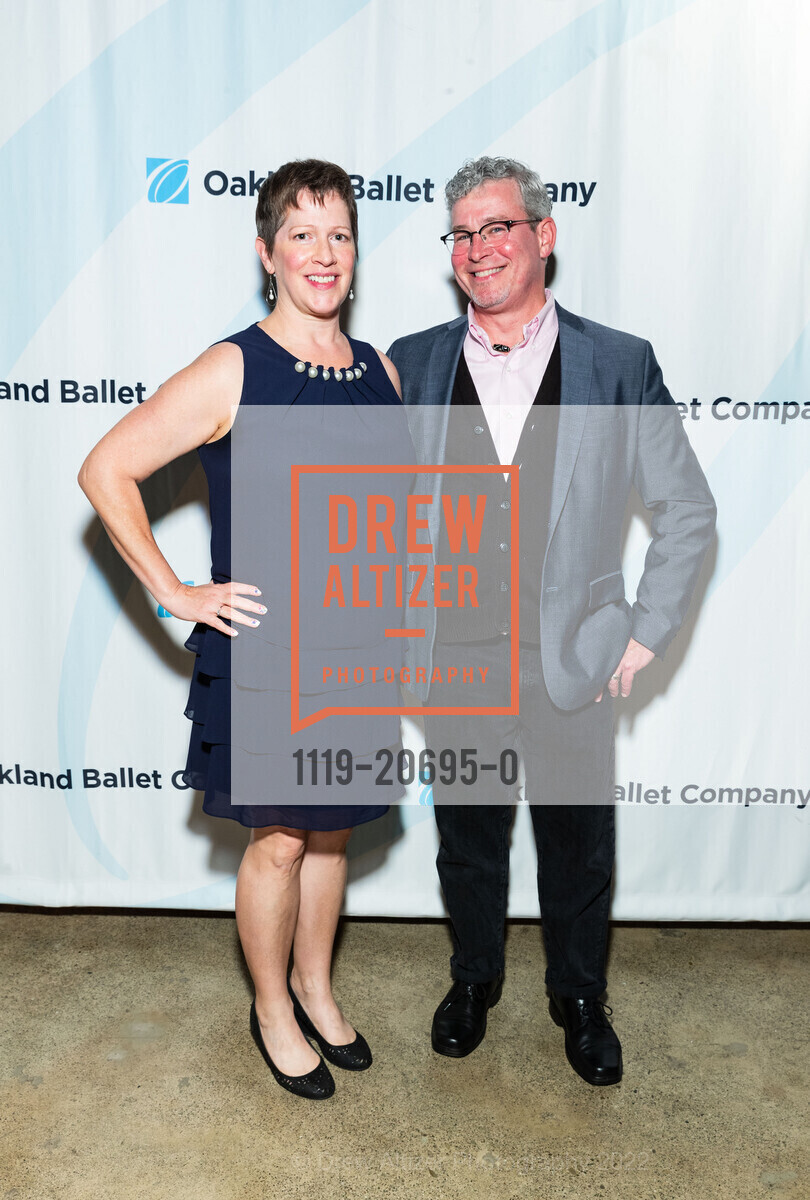 John Hayes, Jen Minore, Oakland Ballet Company's LEGACY GALA, Oakland Ballet. 252 2nd St, April 30th, 2022, Photo #1119-20695-0 John Hayes, Jen Minore, Photo #1119-20695-0