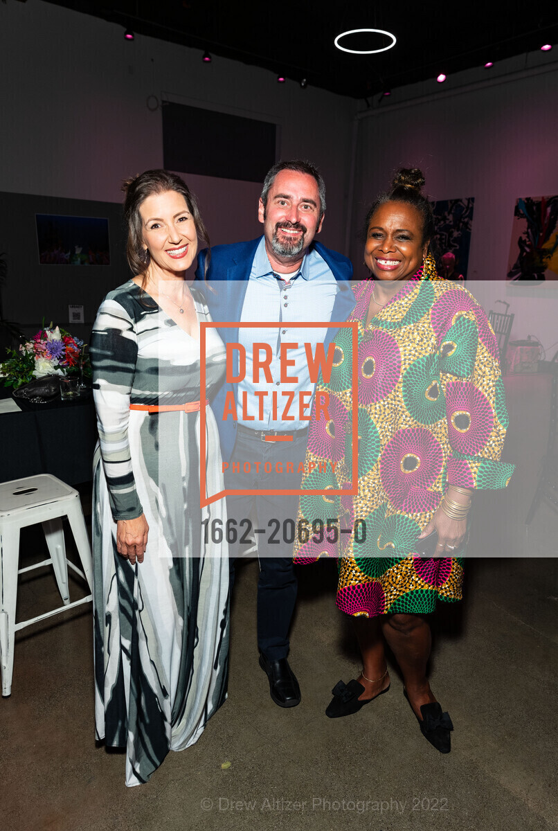 Libby Schaaf, Salvatore Fahey, Denise Groutman, Oakland Ballet Company's LEGACY GALA, Oakland Ballet. 252 2nd St, April 30th, 2022, Photo #1662-20695-0 Libby Schaaf, Salvatore Fahey, Denise Groutman, Photo #1662-20695-0