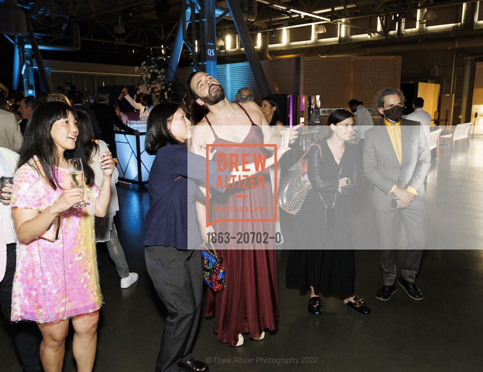 Julie Yu, Jonathan van Ness, Exploratorium's Party at the Piers, Exploratorium. Pier 15, May 6th, 2022, Photo #1863-20702-0 Julie Yu, Jonathan van Ness, Photo #1863-20702-0