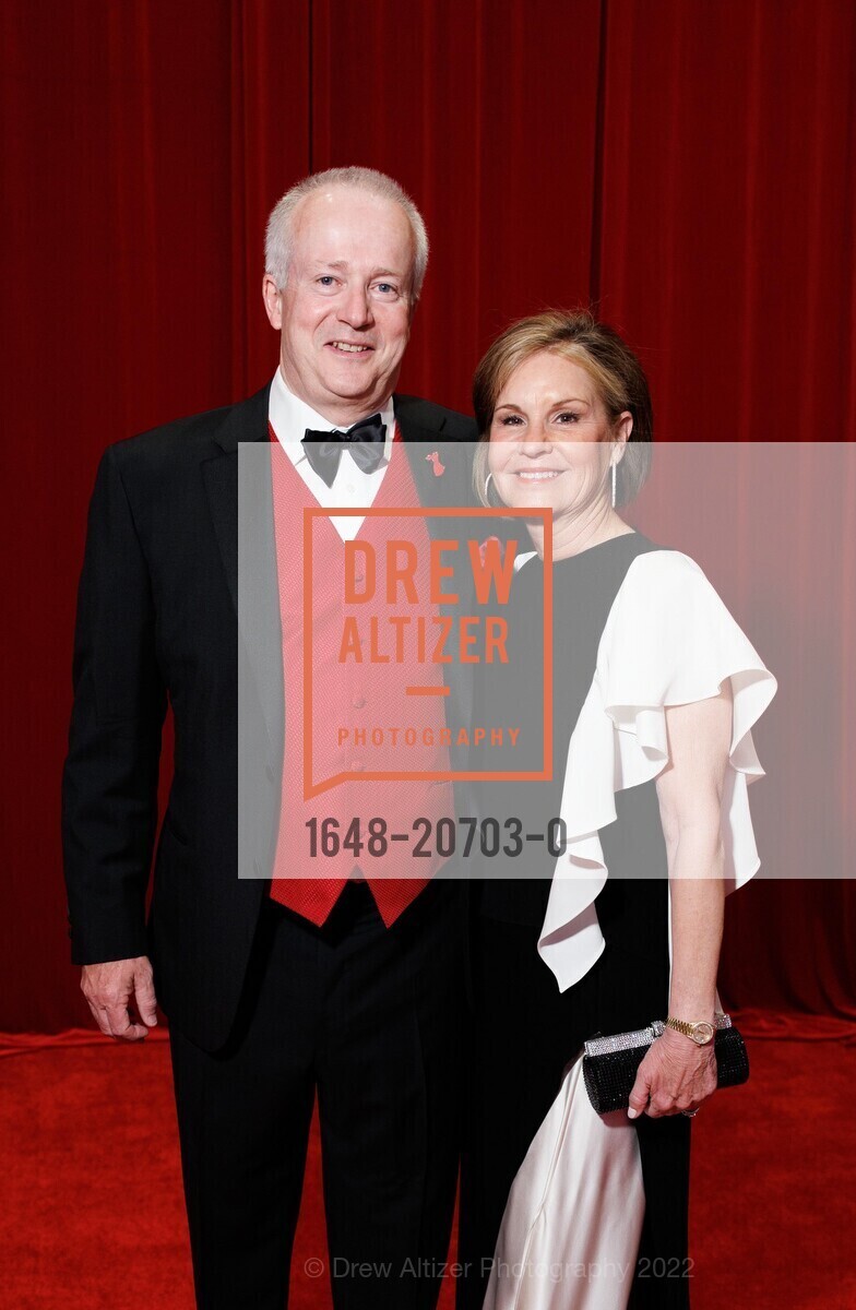 Bob Harrington, Rhonda Larsen, The HEART BALL Benefiting The American Heart Association, Palace Hotel. 2 New Montgomery St, May 7th, 2022, Photo #1648-20703-0 Bob Harrington, Rhonda Larsen, Photo #1648-20703-0