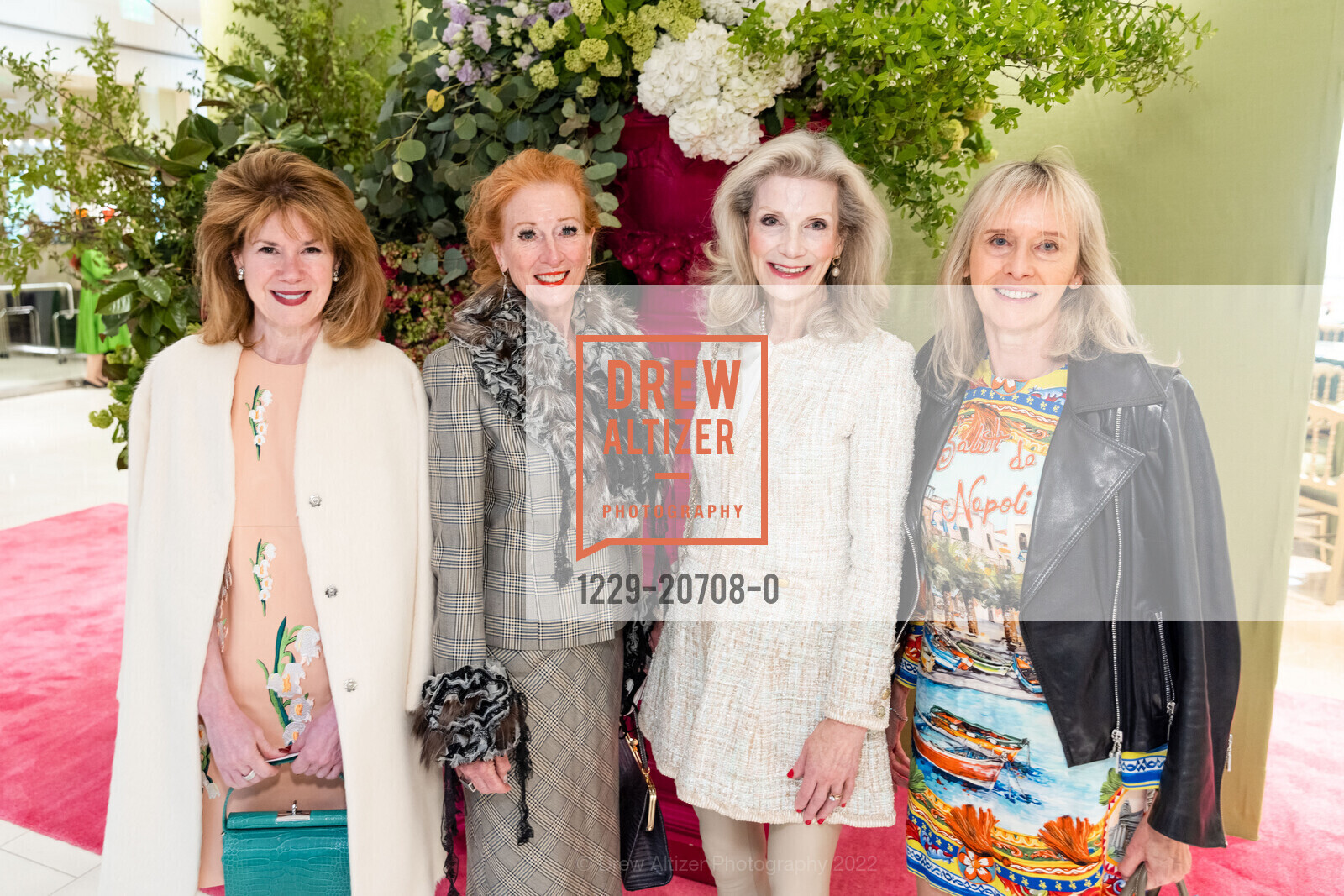 Elaine Mellis, Katy Menges, Ellen Wise, SF Opera Guild and Neiman Marcus San Francisco Present Carolina Herrera w/Special Appearance by Creative Director Wes Gordon, Neiman Marcus. 150 Stockton, May 11th, 2022, Photo #1229-20708-0 Elaine Mellis, Katy Menges, Ellen Wise, Photo #1229-20708-0