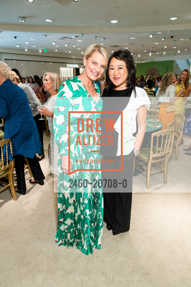 Heather Steinbock, Jeannette Ishibashi, SF Opera Guild and Neiman Marcus San Francisco Present Carolina Herrera w/Special Appearance by Creative Director Wes Gordon, Neiman Marcus. 150 Stockton, May 11th, 2022, Photo #2460-20708-0 Heather Steinbock, Jeannette Ishibashi, Photo #2460-20708-0