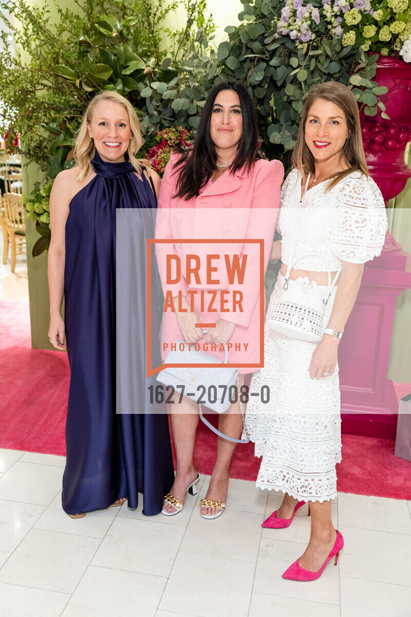 Emily Millman, Rachel Fishman, Laurie Carrade, SF Opera Guild and Neiman Marcus San Francisco Present Carolina Herrera w/Special Appearance by Creative Director Wes Gordon, Neiman Marcus. 150 Stockton, May 11th, 2022, Photo #1627-20708-0 Emily Millman, Rachel Fishman, Laurie Carrade, Photo #1627-20708-0