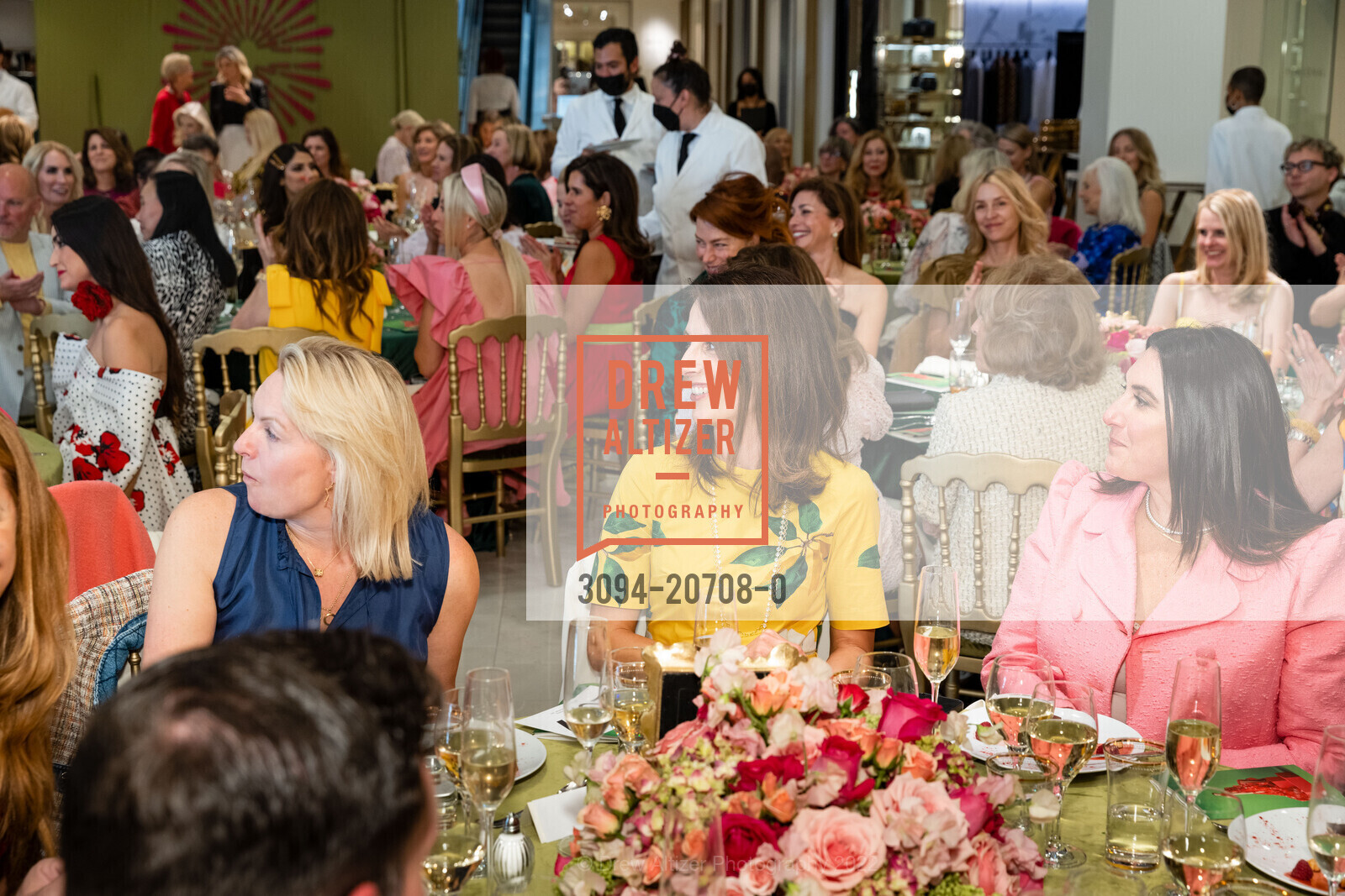 Leslie Tonsing, Rachel Fishman, SF Opera Guild and Neiman Marcus San Francisco Present Carolina Herrera w/Special Appearance by Creative Director Wes Gordon, Neiman Marcus. 150 Stockton, May 11th, 2022, Photo #3094-20708-0 Leslie Tonsing, Rachel Fishman, Photo #3094-20708-0