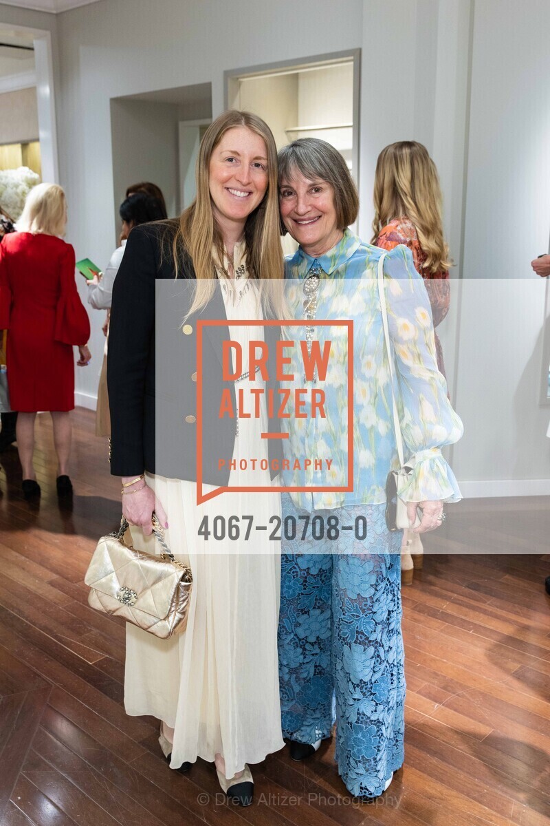 Laura Barr, Debby Sagues, SF Opera Guild and Neiman Marcus San Francisco Present Carolina Herrera w/Special Appearance by Creative Director Wes Gordon, Neiman Marcus. 150 Stockton, Photo #4067-20708-0 Laura Barr, Debby Sagues, Photo #4067-20708-0