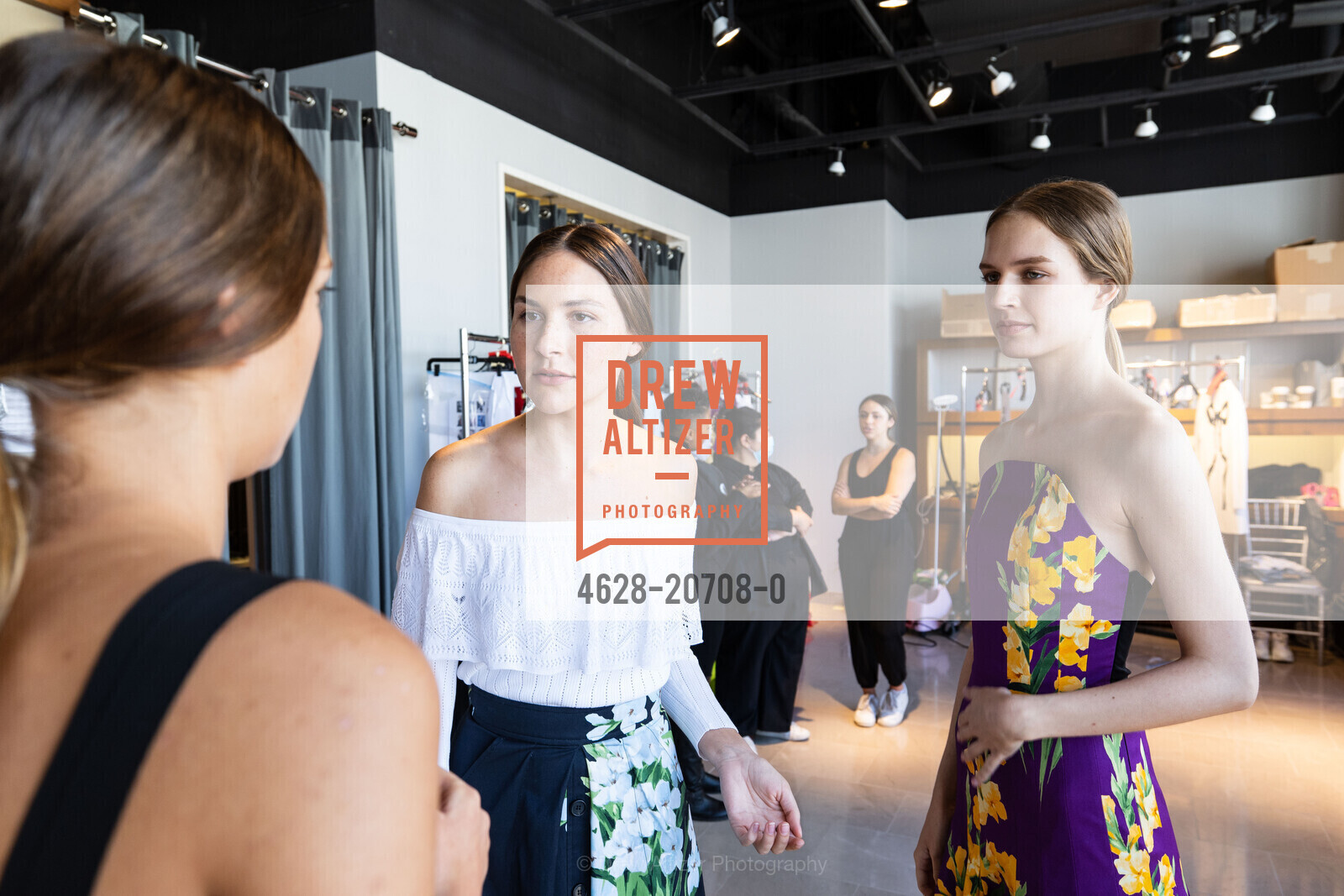 Vanessa Wilkinson, Nicole Kelley, SF Opera Guild and Neiman Marcus San Francisco Present Carolina Herrera w/Special Appearance by Creative Director Wes Gordon, Neiman Marcus. 150 Stockton, Photo #4628-20708-0 Vanessa Wilkinson, Nicole Kelley, Photo #4628-20708-0