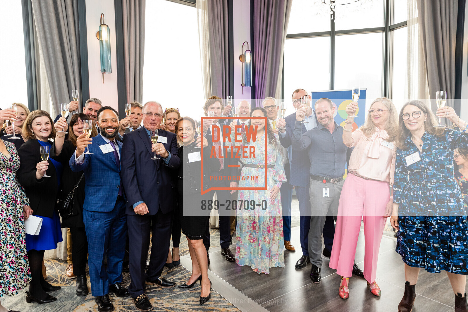 Darcy Brown, Terry Lewis, Erik Murray, David Thompson, Shirley Howard-Johnson, Marisa Rodriguez, Krista Saloma, Julie Taylor, Union Square Alliance Lunch Gala, 355 Powel. 355 Powel, May 6th, 2022, Photo #889-20709-0 Darcy Brown, Terry Lewis, Erik Murray, David Thompson, Shirley Howard-Johnson, Marisa Rodriguez, Krista Saloma, Julie Taylor, Photo #889-20709-0