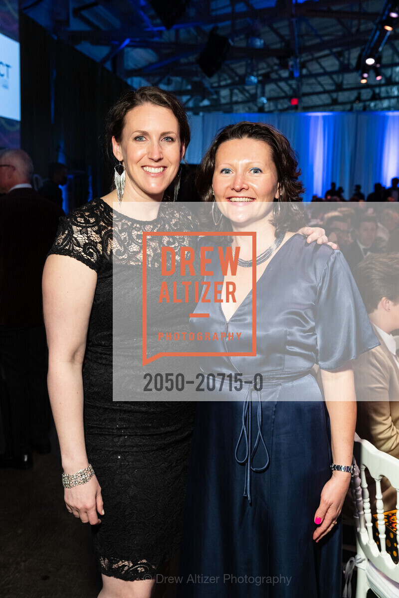Elizabeth Turnbull, Margaret Schoelwer, Star Chefs and Vintners Gala 2022 Meals on Wheels San Francisco, Fort Mason Festival Pavillion, Photo #2050-20715-0 Elizabeth Turnbull, Margaret Schoelwer, Photo #2050-20715-0