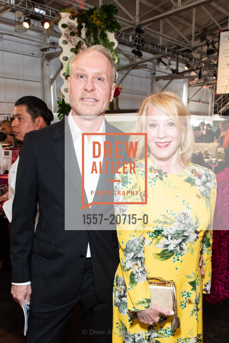 Tim Marten, Mary Heylin, Star Chefs and Vintners Gala 2022 Meals on Wheels San Francisco, Fort Mason Festival Pavillion, Photo #1557-20715-0 Tim Marten, Mary Heylin, Photo #1557-20715-0