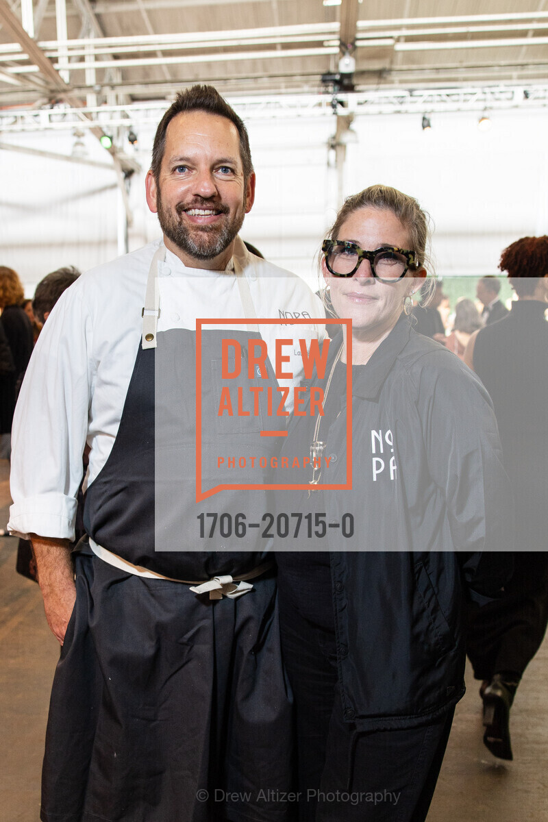 Laurence Jossel, Holly Rhodes, Star Chefs and Vintners Gala 2022 Meals on Wheels San Francisco, Fort Mason Festival Pavillion, Photo #1706-20715-0 Laurence Jossel, Holly Rhodes, Photo #1706-20715-0