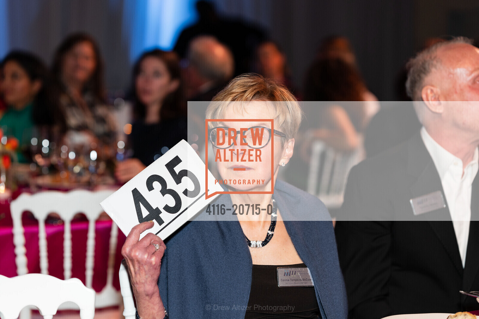 Connie Tompkins McCole, Star Chefs and Vintners Gala 2022 Meals on Wheels San Francisco, Fort Mason Festival Pavillion, Photo #4116-20715-0 Connie Tompkins McCole, Photo #4116-20715-0