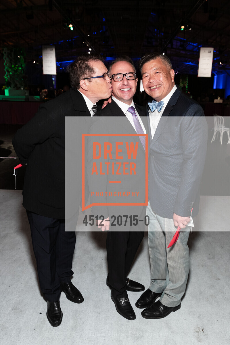 Robert Fung, Jonathan Wong, David Miranda, Star Chefs and Vintners Gala 2022 Meals on Wheels San Francisco, Fort Mason Festival Pavillion, Photo #4512-20715-0 Robert Fung, Jonathan Wong, David Miranda, Photo #4512-20715-0