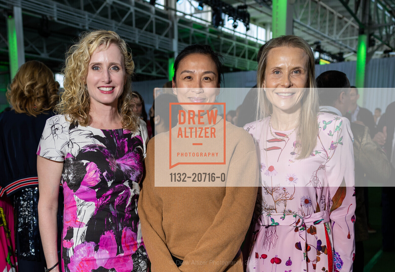 Shane Reilly, Bridgette Lau, Rebecca Sarcerdoti, Tipping Point Benefit 2022, San Francisco. San Francisco, May 12th, 2022, Photo #1132-20716-0 Shane Reilly, Bridgette Lau, Rebecca Sarcerdoti, Photo #1132-20716-0