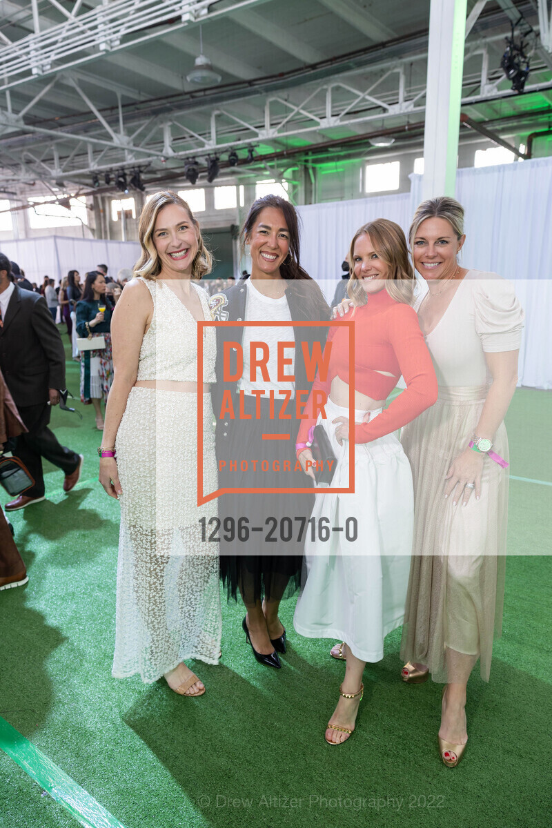 Jen Turri, Thea Guido, Danielle York, Mandy Shanahan, Tipping Point Benefit 2022, San Francisco. San Francisco, May 12th, 2022, Photo #1296-20716-0 Jen Turri, Thea Guido, Danielle York, Mandy Shanahan, Photo #1296-20716-0