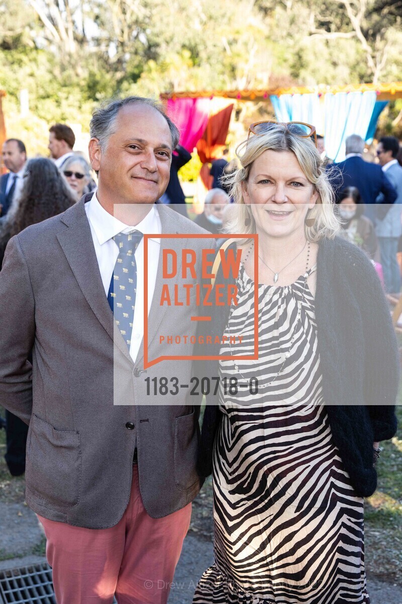 Jason Watters, Shay Redfield, Photo #1183-20718-0