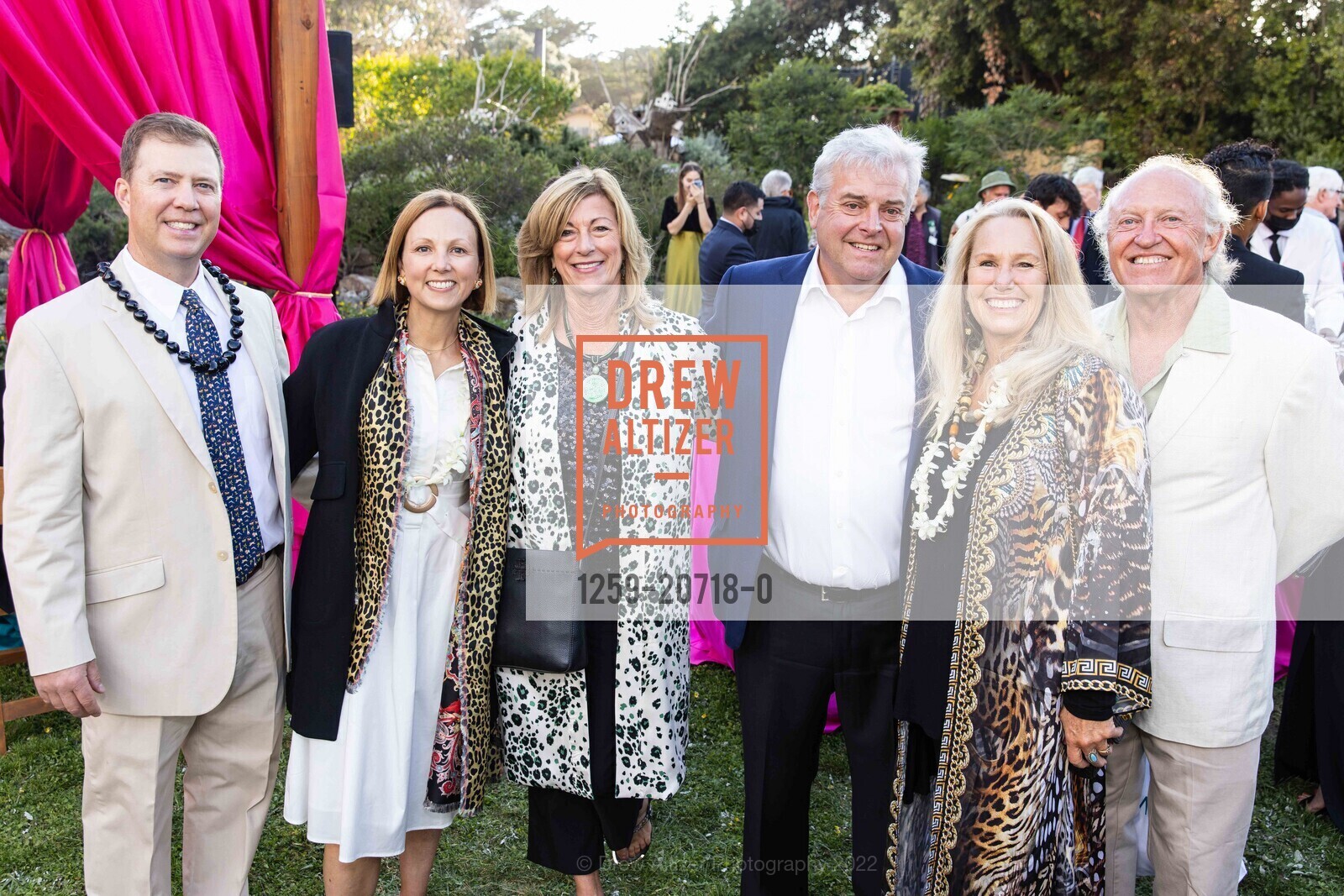 Andrew Duffell, Lisa Duffell, Leslie Canfield, Brad Canfield, Jessica Ludwig Kolbe, Ray Kolbe, Zoofest, San Francisco Zoo. Upper Great Hwy, May 13th, 2022, Photo #1259-20718-0 Andrew Duffell, Lisa Duffell, Leslie Canfield, Brad Canfield, Jessica Ludwig Kolbe, Ray Kolbe, Photo #1259-20718-0