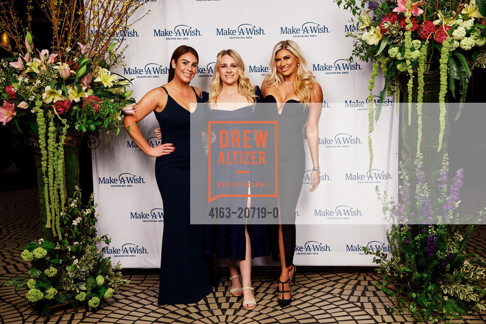 Alexandra Armando, Pareesa Naghavi, Jessie Carter, Make-A-Wish Annual Gala, Hyatt Regency San Francisco. 5 Embarcadero Ctr, May 13th, 2022, Photo #4163-20719-0 Alexandra Armando, Pareesa Naghavi, Jessie Carter, Photo #4163-20719-0