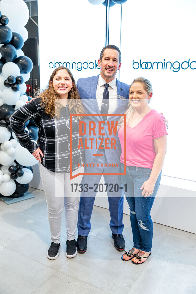 McKenzie Sacca, Mike Sacca, Susan Sacca, Bloomingdales' Valley Fair Grande Re-Opening, Bloomingdaile's. 2847 Stevens Creek Blvd, Photo #1733-20720-1 McKenzie Sacca, Mike Sacca, Susan Sacca, Photo #1733-20720-1