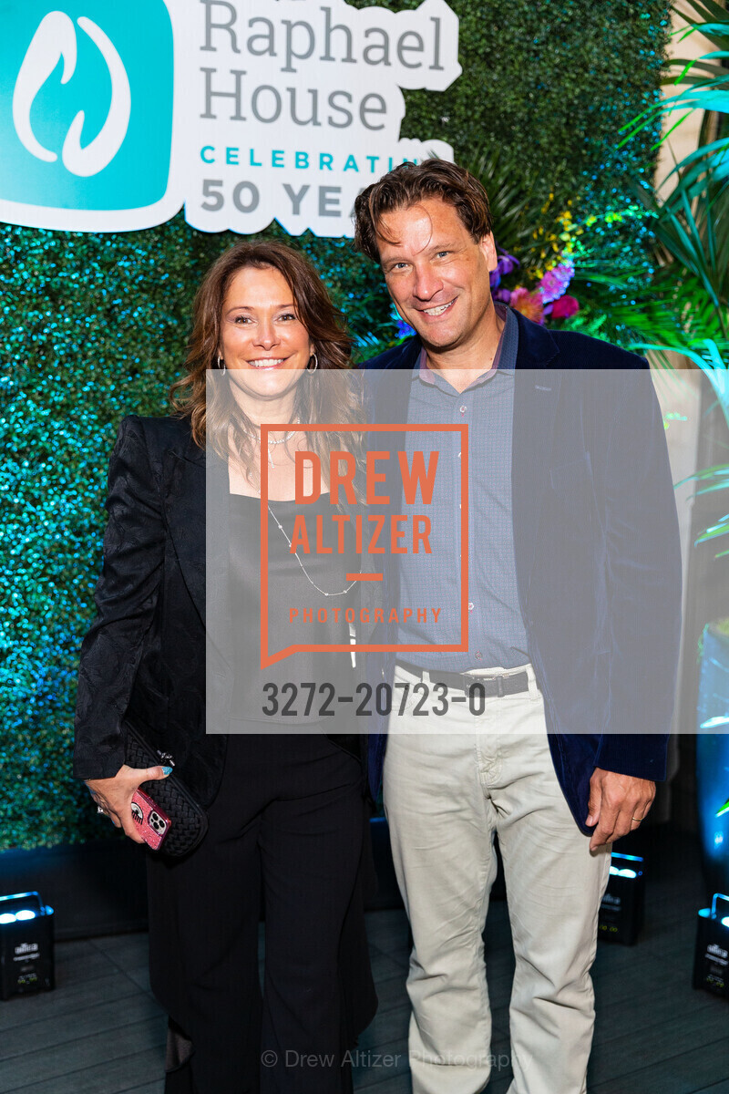 Alessia Bewsher, Doug Bewsher, Photo #3272-20723-0