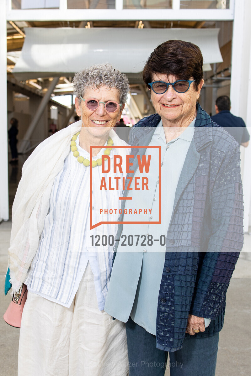 Rena Rosenwasser, Penny Cooper, California College of the Arts Gala, California College of the Arts. 1111 8th St, Photo #1200-20728-0 Rena Rosenwasser, Penny Cooper, Photo #1200-20728-0