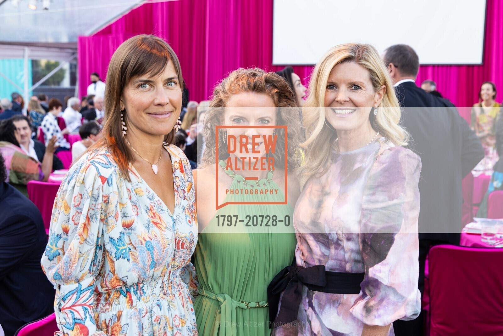 Emily Peters Johnson, Sarah Dilullo, Alyssa Warnock, California College of the Arts Gala, California College of the Arts. 1111 8th St, Photo #1797-20728-0 Emily Peters Johnson, Sarah Dilullo, Alyssa Warnock, Photo #1797-20728-0