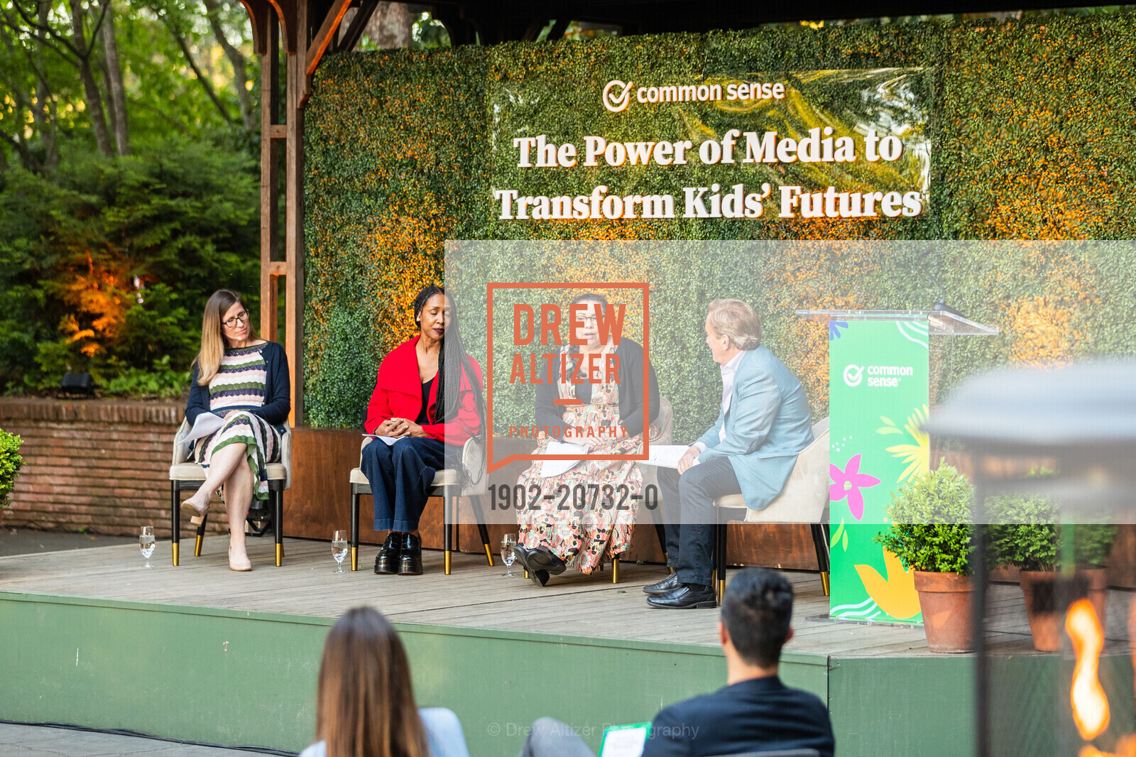Jenny Radesky, Sidney Clifton, Donna Barba Higuera, Jim Steyer, Common Sense Media, Filoli Gardens. 86 Canada Road, Photo #1902-20732-0 Jenny Radesky, Sidney Clifton, Donna Barba Higuera, Jim Steyer, Photo #1902-20732-0