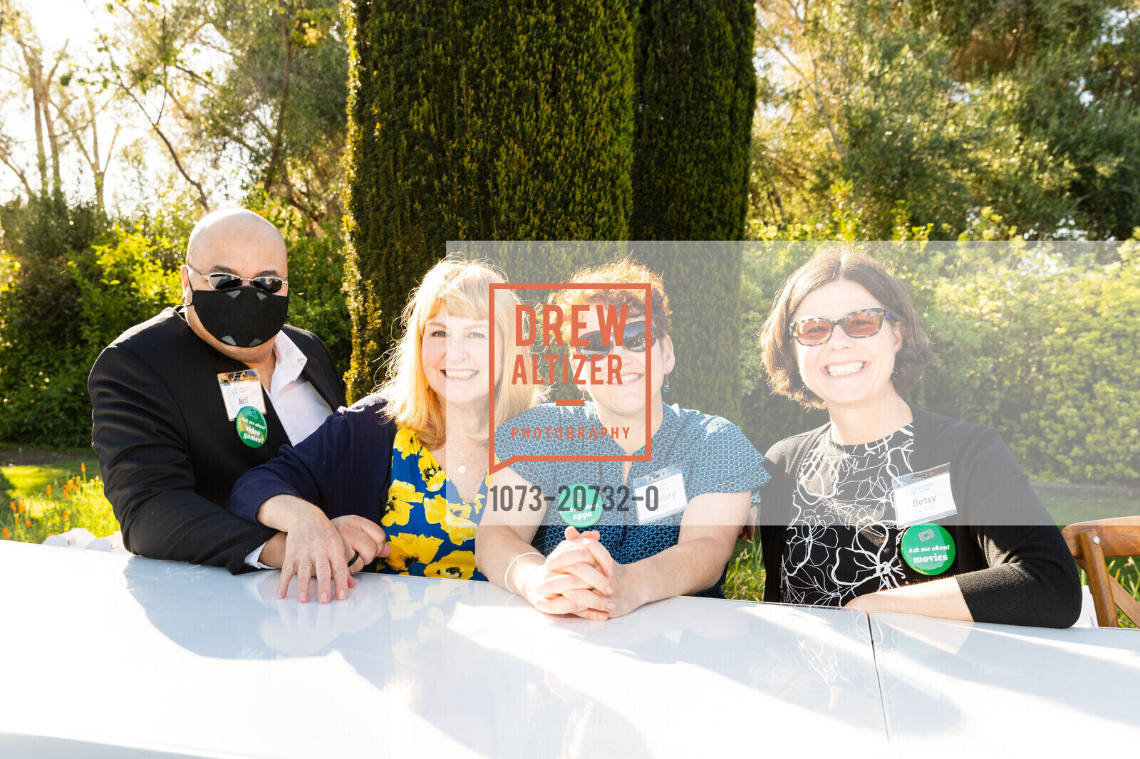 Jeff Haynes, Christine Elgersma, Betsy Bozdech, Common Sense Media, Filoli Gardens. 86 Canada Road, Photo #1073-20732-0 Jeff Haynes, Christine Elgersma, Betsy Bozdech, Photo #1073-20732-0