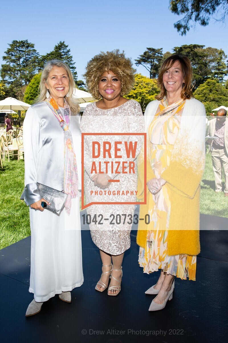 Suzi Alexander, Melissa Johnson, Sherilyn Adams, Larkin Street Youth, San Francisco Botanical Garden. 1199 9th Ave, May 22nd, 2022, Photo #1042-20733-0 Suzi Alexander, Melissa Johnson, Sherilyn Adams, Photo #1042-20733-0