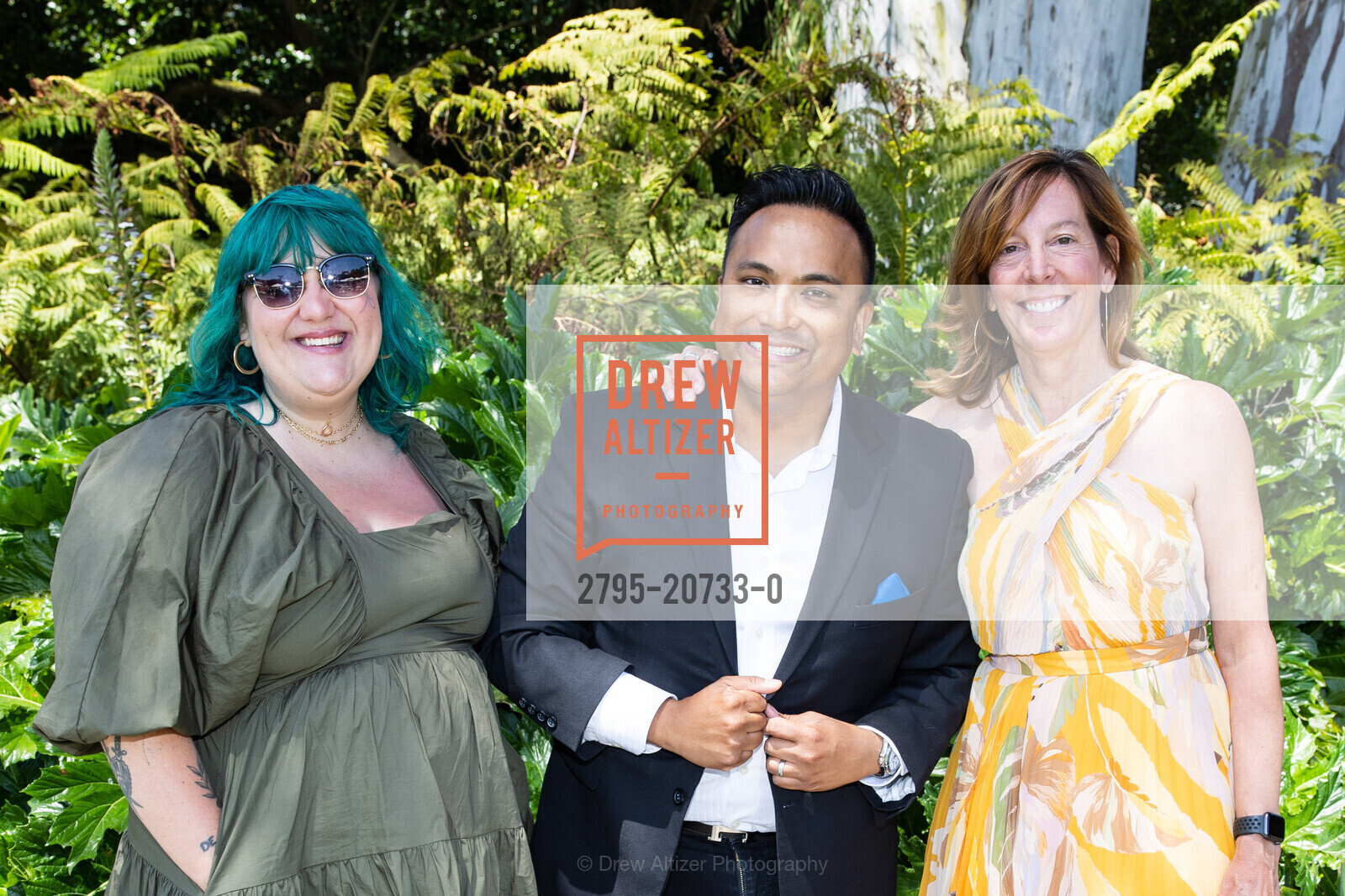 Roxie Corrigan, Franco Finn, Sherilyn Adams, Larkin Street Youth, San Francisco Botanical Garden. 1199 9th Ave, Photo #2795-20733-0 Roxie Corrigan, Franco Finn, Sherilyn Adams, Photo #2795-20733-0