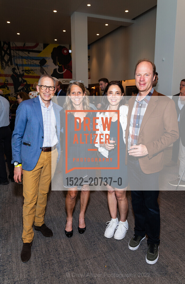 Seth Ferguson, Allison Ferguson, Susan Wolf, David Schwartz, Celebration of Heart - Challenged Athletes Foundation 2022, Chase Center, May 19th, 2022, Photo #1522-20737-0 Seth Ferguson, Allison Ferguson, Susan Wolf, David Schwartz, Photo #1522-20737-0