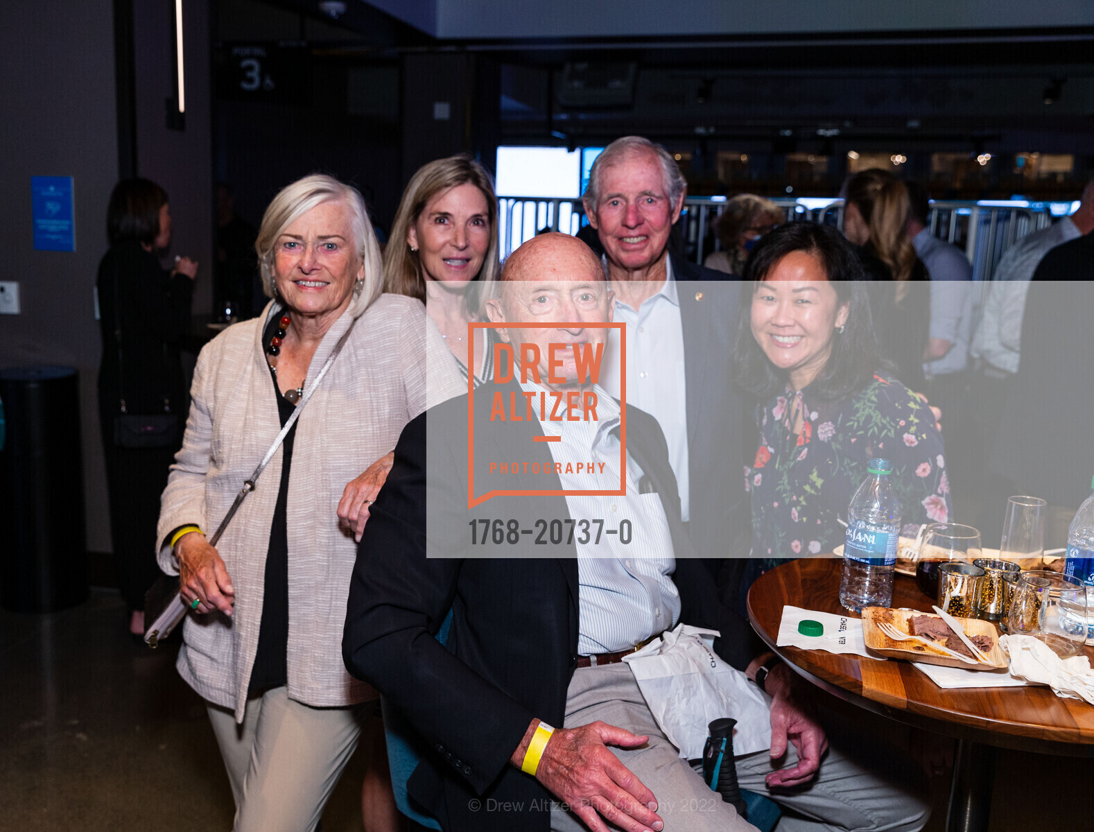 Christy Holloway, Chuck Holloway, Marj Callinan, Tom Callinan, Jen Kong, Celebration of Heart - Challenged Athletes Foundation 2022, Chase Center, May 19th, 2022, Photo #1768-20737-0 Christy Holloway, Chuck Holloway, Marj Callinan, Tom Callinan, Jen Kong, Photo #1768-20737-0