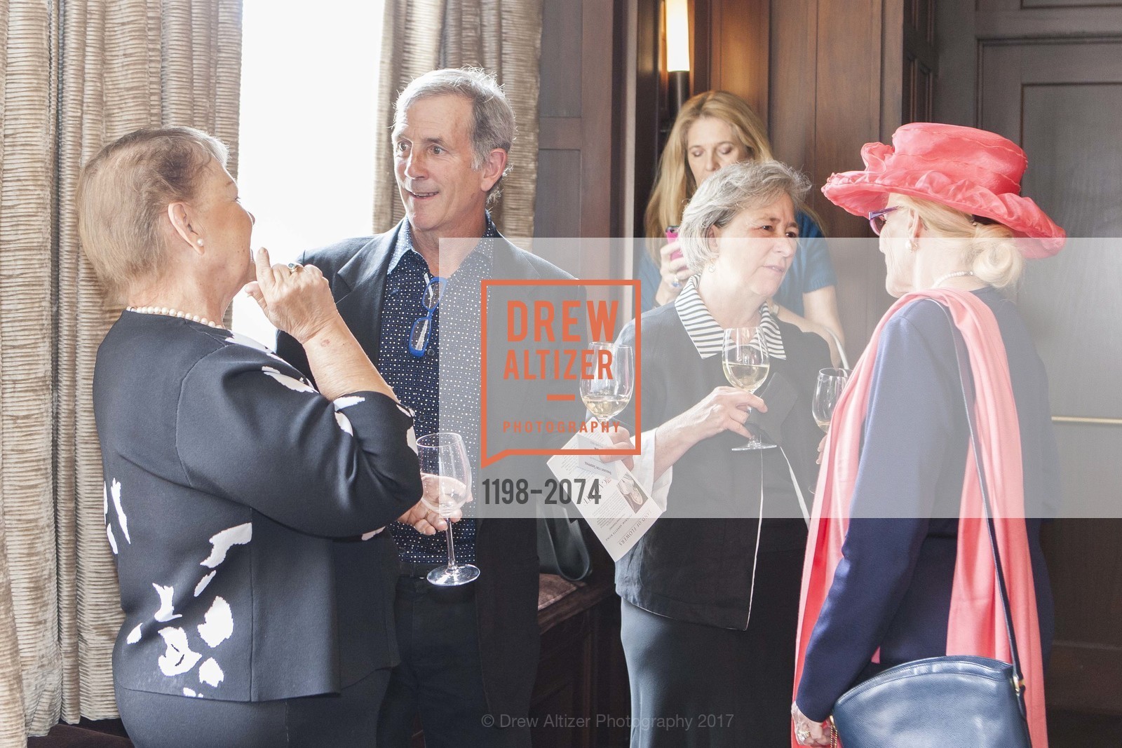 Betty Packard Voris, Paul Arrithi, Crista Lucey, Misty Tyree, San Francisco Garden Club LAND OF FLOWERS, Julia Morgan Ballroom. 465 California Street 15th Floor, April 25th, 2017, Photo #1198-2074 Betty Packard Voris, Paul Arrithi, Crista Lucey, Misty Tyree, Photo #1198-2074