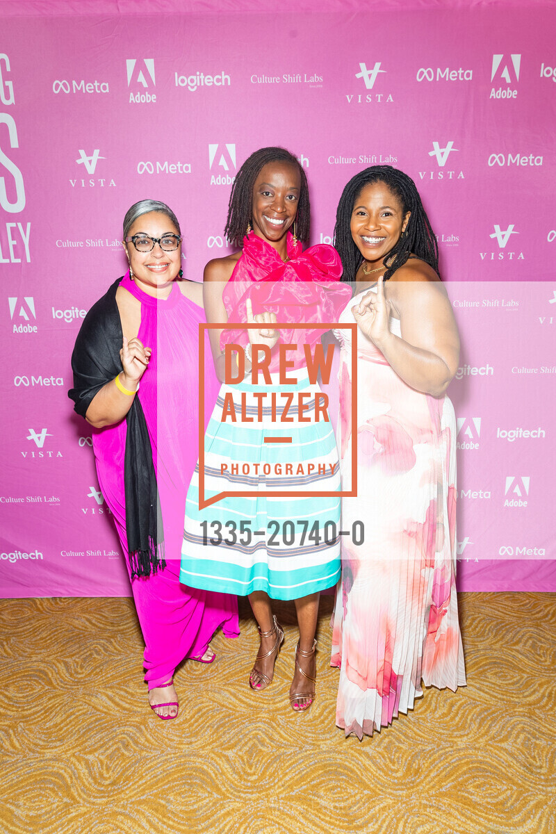 Erin Horne McKinney, Nikki Lasley, Jeanette Jordan, Culture Shifting Awards 2022, Rosewood Sand Hill. 2825 Sand Hill Rd, Menlo Park, CA 94025, May 22nd, 2022, Photo #1335-20740-0 Erin Horne McKinney, Nikki Lasley, Jeanette Jordan, Photo #1335-20740-0
