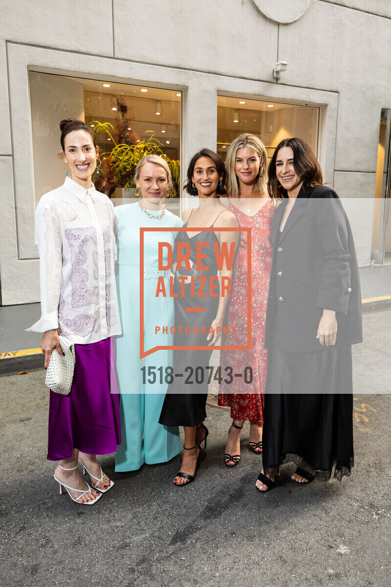 Kaitlyn Krieger, Pia Cohler, Danielle Snyder Shorenstein, Roz Volckmann, Courtney Lopez, Blake Charles Salon/Dannijo Pop Up, Blake Charles Salon, 77 Maiden Ln. Blake Charles Salon, 77 Maiden Ln, Photo #1518-20743-0 Kaitlyn Krieger, Pia Cohler, Danielle Snyder Shorenstein, Roz Volckmann, Courtney Lopez, Photo #1518-20743-0