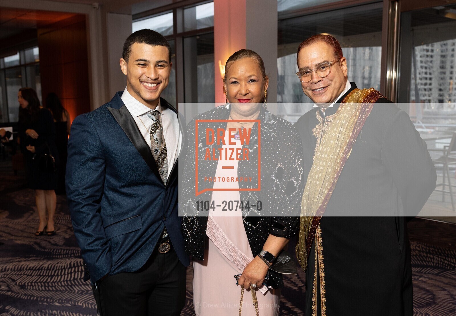 Richard Watson, Carolyn Watson, Dr. Geoffrey Watson, SF Ballet School 2022 Spring Festival, The Four Seasons. 757 Market St, Photo #1104-20744-0 Richard Watson, Carolyn Watson, Dr. Geoffrey Watson, Photo #1104-20744-0