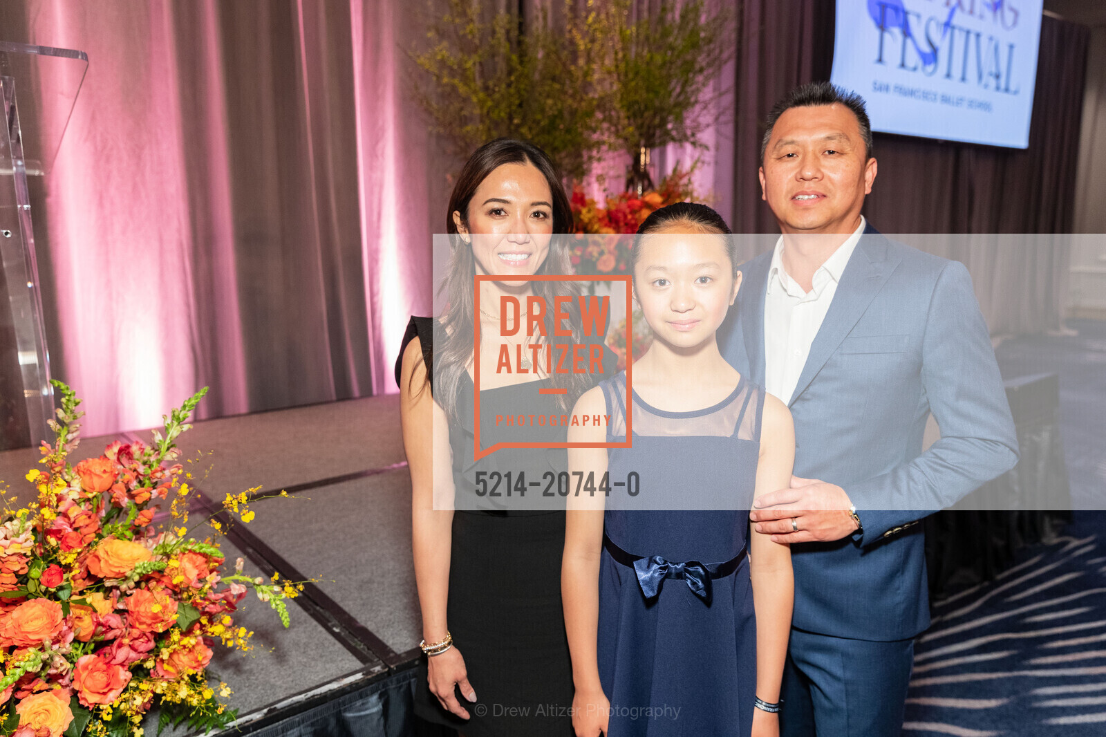 Diana Chu, Juliana Chu, Chan Chu, SF Ballet School 2022 Spring Festival, The Four Seasons. 757 Market St, Photo #5214-20744-0 Diana Chu, Juliana Chu, Chan Chu, Photo #5214-20744-0