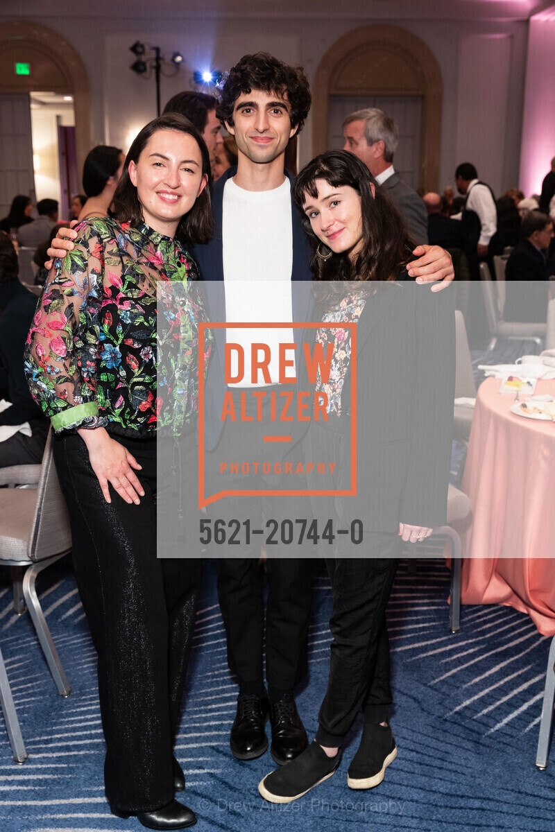 Dana Genshaft, Davide Occhipinti, Emma Rubinowitz, SF Ballet School 2022 Spring Festival, The Four Seasons. 757 Market St, Photo #5621-20744-0 Dana Genshaft, Davide Occhipinti, Emma Rubinowitz, Photo #5621-20744-0