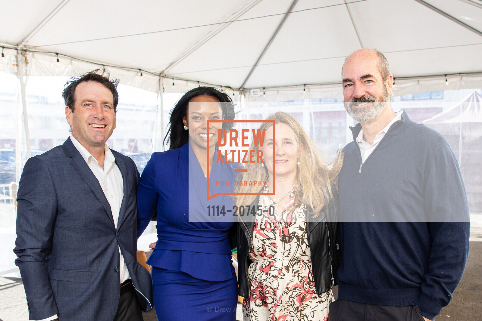 Tom Light, Leti Light, Lauren Biancardi, George Biancardi, Headlands Center for the Arts 15th Annual Benefit Art Auction, Fort Mason Center for Arts & Culture. 2 Marina Blvd, May 31st, 2022, Photo #1114-20745-0 Tom Light, Leti Light, Lauren Biancardi, George Biancardi, Photo #1114-20745-0