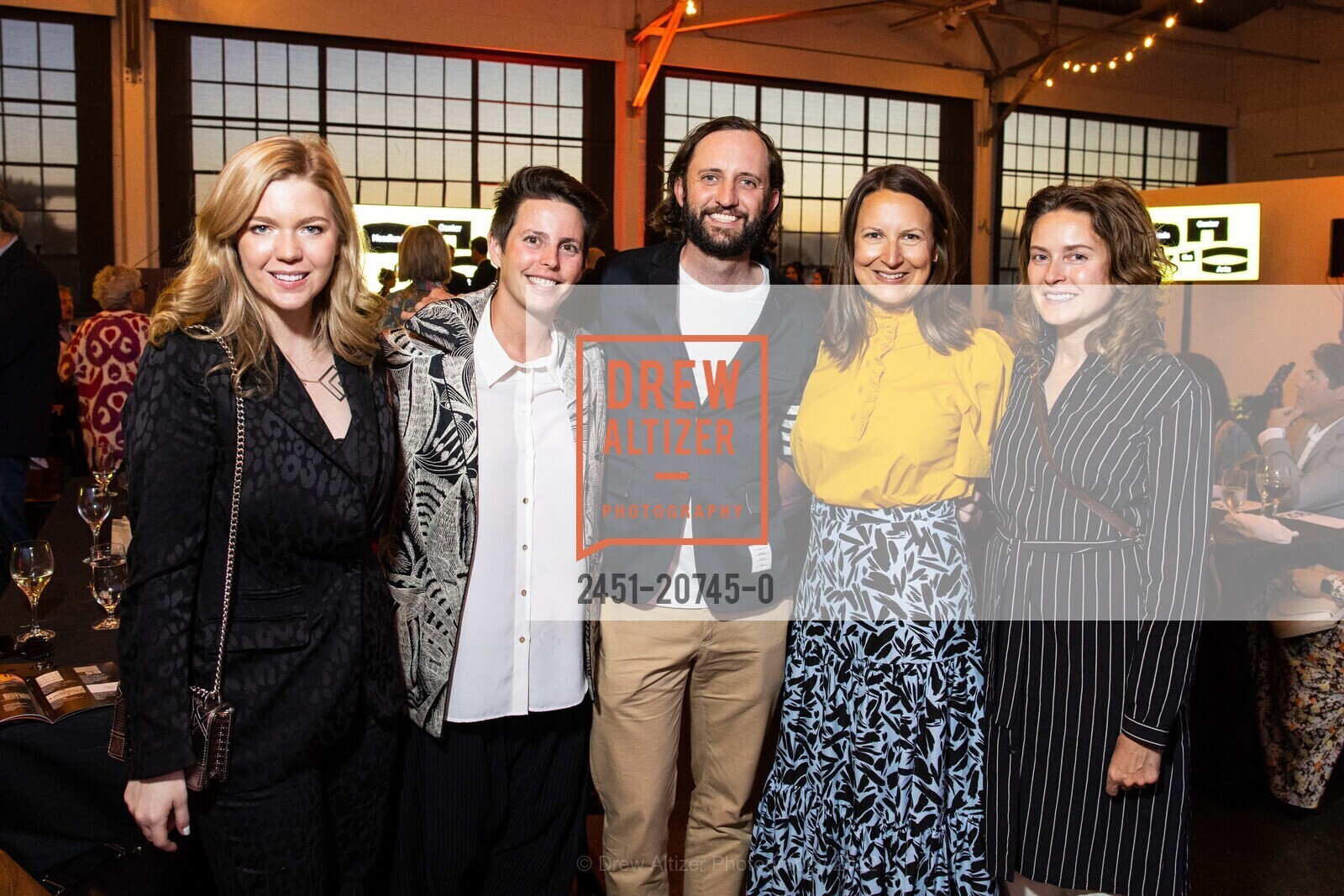 Callie Jones, Jessica Silverman, Keenan Rice, Lauren Ryan, Sarah Dogg, Headlands Center for the Arts 15th Annual Benefit Art Auction, Fort Mason Center for Arts & Culture. 2 Marina Blvd, May 31st, 2022, Photo #2451-20745-0 Callie Jones, Jessica Silverman, Keenan Rice, Lauren Ryan, Sarah Dogg, Photo #2451-20745-0