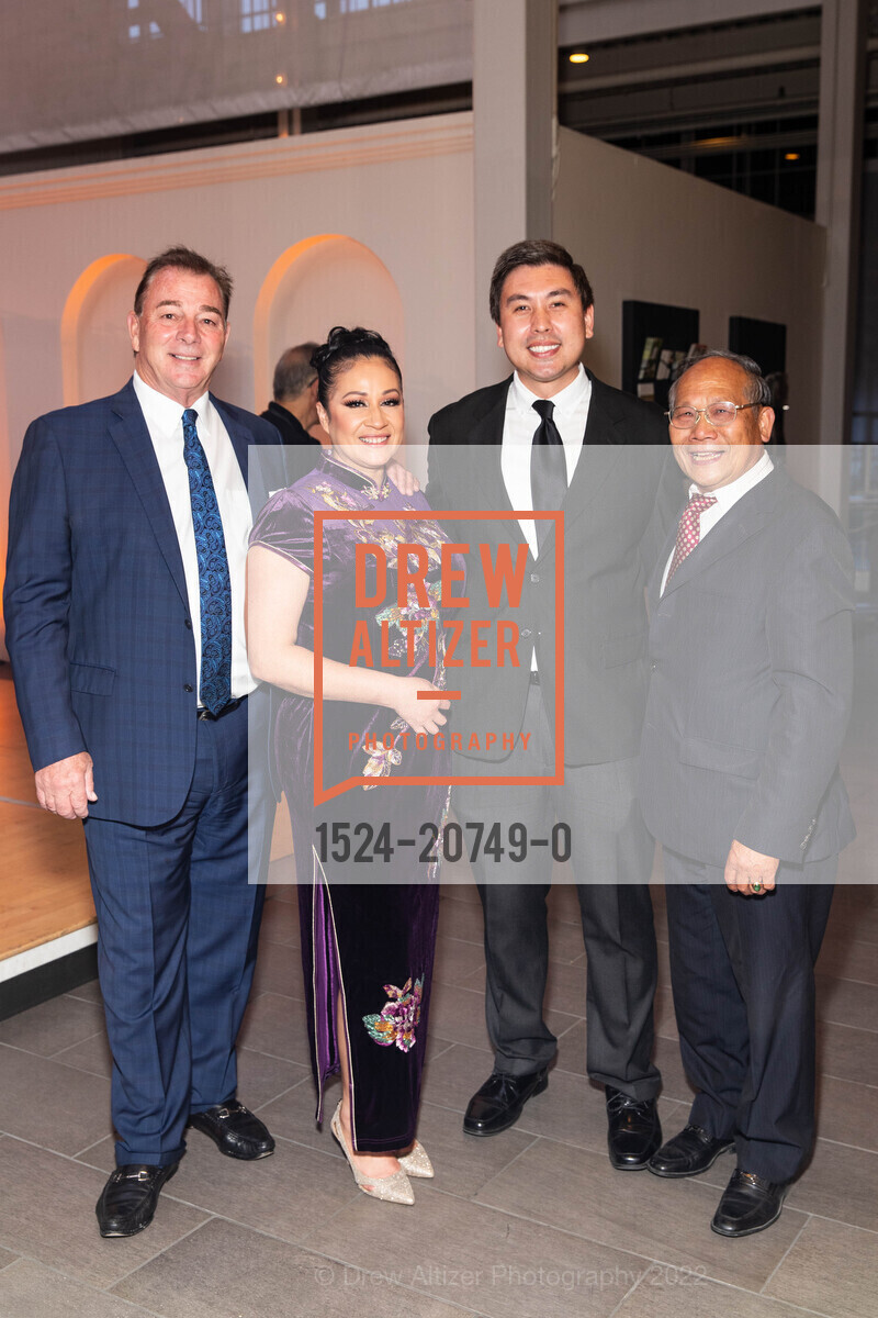 Marc Corsi, Sylvia Munguia-Pittman, Robert Chiang, Chinese Hospital 123rd Anniversay Celebration, San Francisco Design Center Galleria. 101 Henry Adams St, June 2nd, 2022, Photo #1524-20749-0 Marc Corsi, Sylvia Munguia-Pittman, Robert Chiang, Photo #1524-20749-0