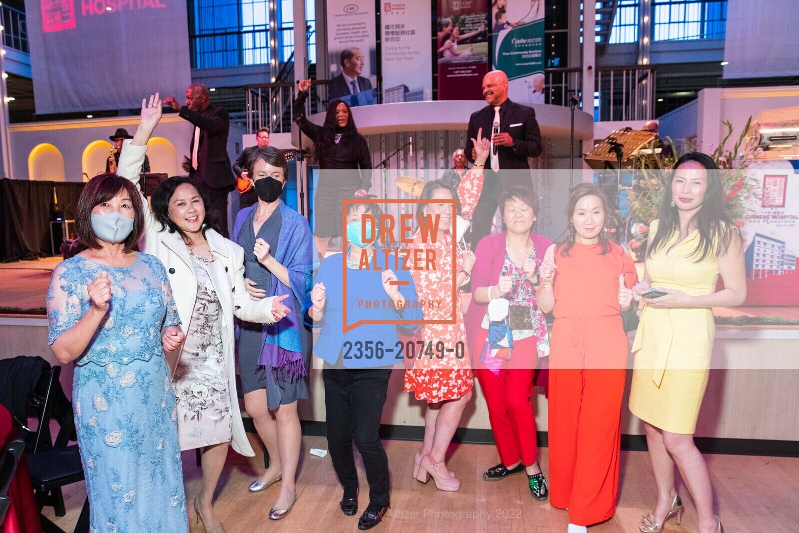 Rose Chung, Jaynry Mak, Chinese Hospital 123rd Anniversay Celebration, San Francisco Design Center Galleria. 101 Henry Adams St, June 2nd, 2022, Photo #2356-20749-0 Rose Chung, Jaynry Mak, Photo #2356-20749-0