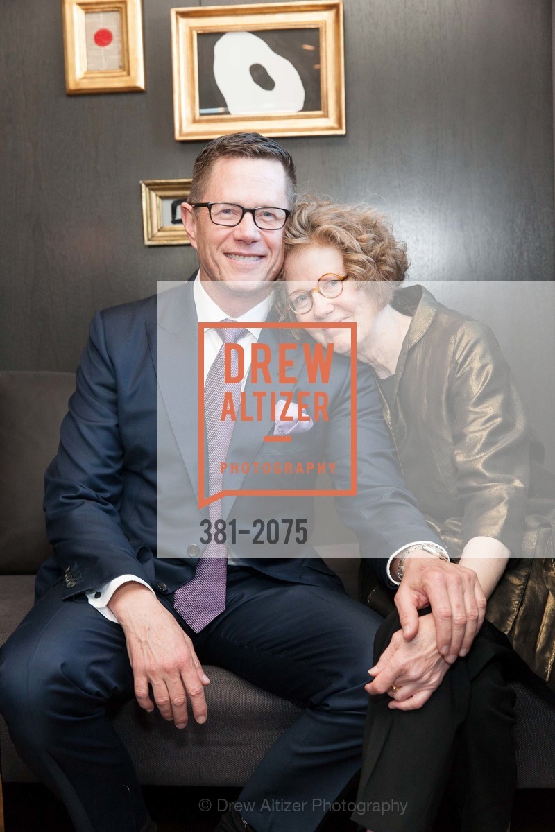 Chris Eskra, Linda Horning, SF Decorator Showcase Sponsor Gala 2017, Private Residence, Photo #381-2075 Chris Eskra, Linda Horning, Photo #381-2075