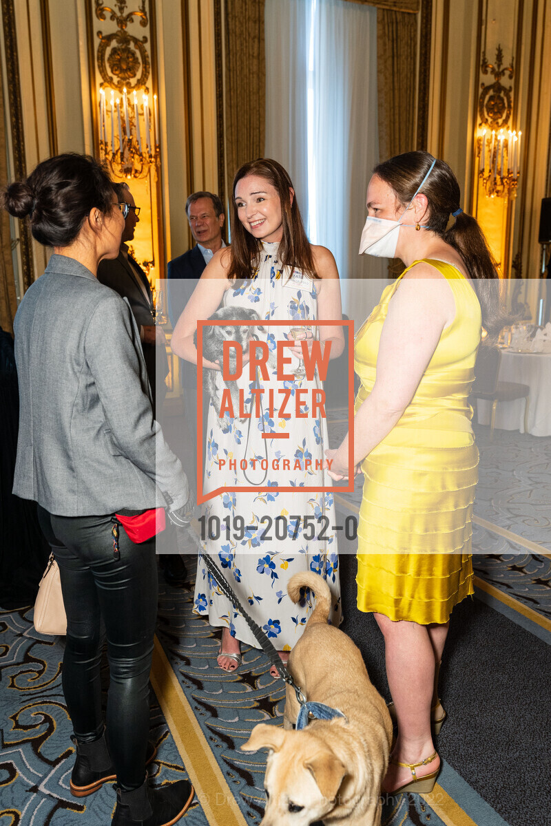 Tracy Huang, Katie Lawlor, Katherine D'amato, Photo #1019-20752-0