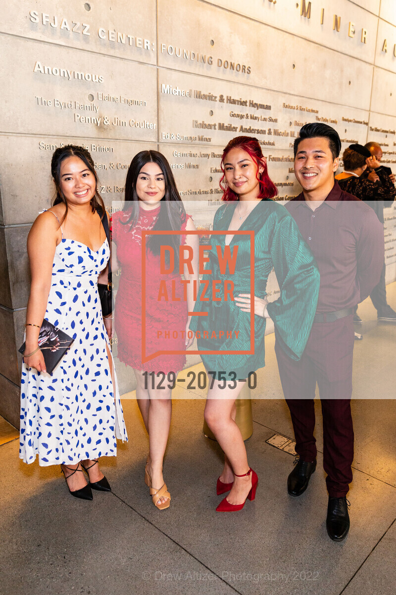 Kimmy Phan, Brenda Sallis, Brittany Vu, Quoc Vu, SFJAZZ Gala Celebrating Wynton Marsalis, SFJAZZ Center. 201 Franklin Street, June 4th, 2022, Photo #1129-20753-0 Kimmy Phan, Brenda Sallis, Brittany Vu, Quoc Vu, Photo #1129-20753-0
