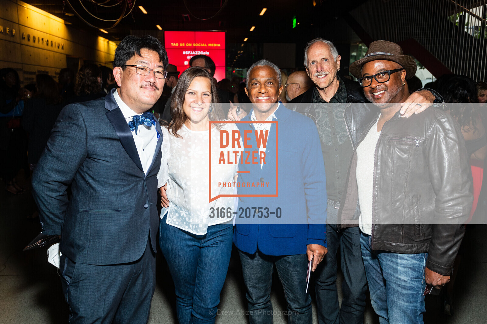 Joshi Kato, Joan Rosenberg, Floyd Rocker, Vincent Meis, Robert Green, SFJAZZ Gala Celebrating Wynton Marsalis, SFJAZZ Center. 201 Franklin Street, June 4th, 2022, Photo #3166-20753-0 Joshi Kato, Joan Rosenberg, Floyd Rocker, Vincent Meis, Robert Green, Photo #3166-20753-0