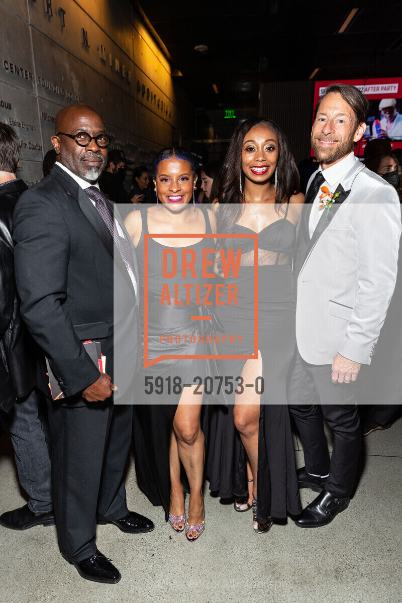 Daric Jackson, Korri Jackson, Alisha Johnson Wilder, Todd Wilder, SFJAZZ Gala Celebrating Wynton Marsalis, SFJAZZ Center. 201 Franklin Street, June 4th, 2022, Photo #5918-20753-0 Daric Jackson, Korri Jackson, Alisha Johnson Wilder, Todd Wilder, Photo #5918-20753-0
