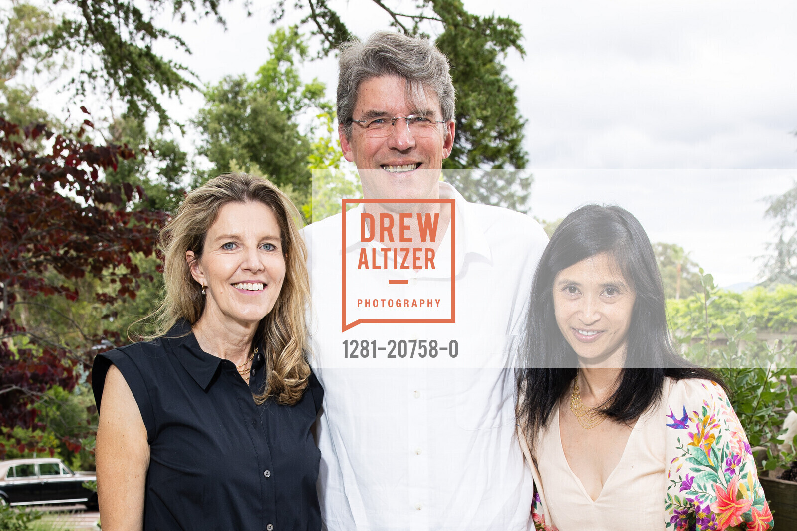 Ingrid Marlow, Hans Dropmann, Angelina Dropmann, Montalvo Arts Center The Art of Food + Wine, Montalvo Arts Center. 15400 Montalvo Rd, June 5th, 2022, Photo #1281-20758-0 Ingrid Marlow, Hans Dropmann, Angelina Dropmann, Photo #1281-20758-0