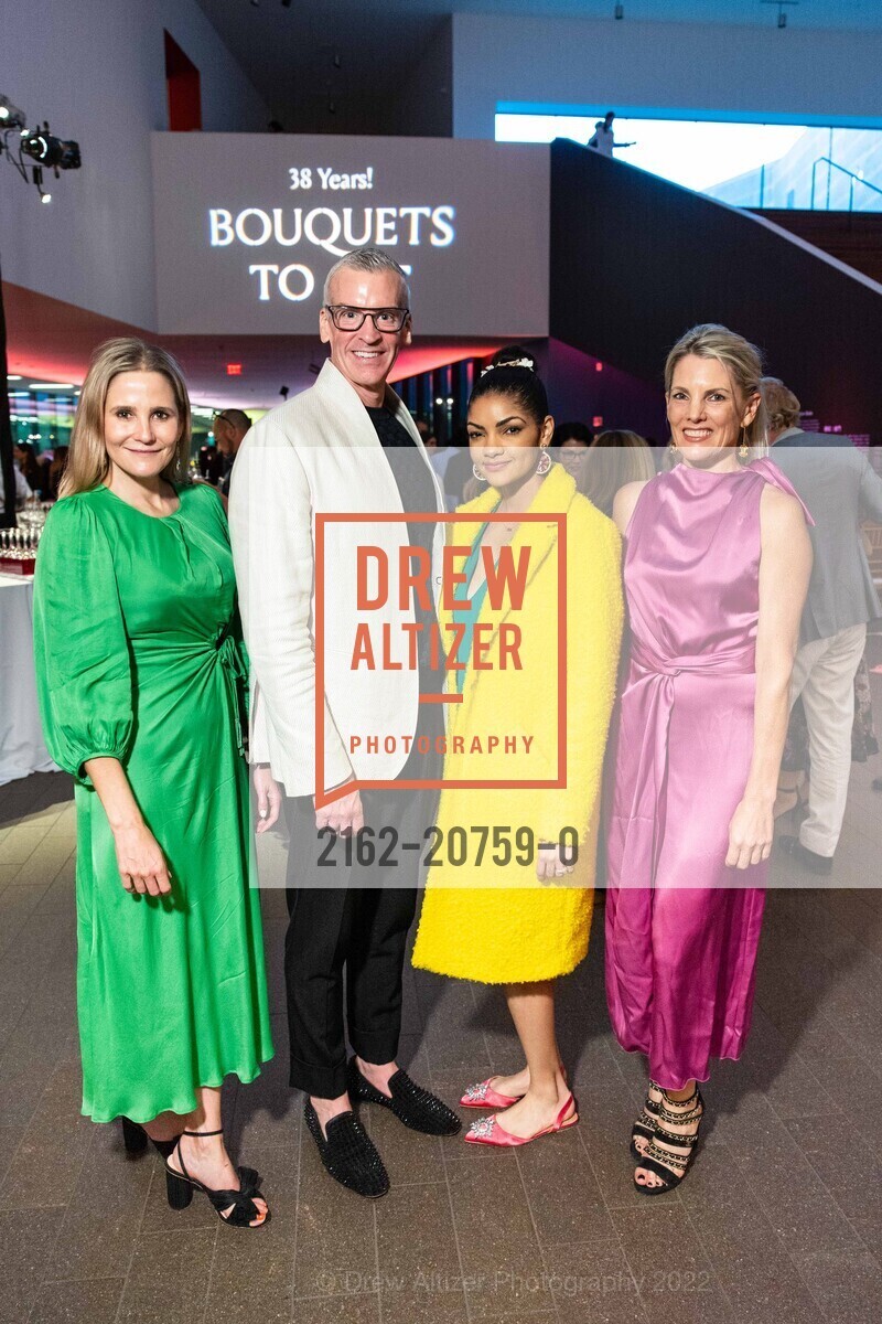 Kathleen Korb, Ryan Ross, Ashley Wang, Jennifer Kellor, FAMSF Bouquets to Art Opening Night, de Young Museum. 50 Hagiwara Tea Garden Dr, June 6th, 2022, Photo #2162-20759-0 Kathleen Korb, Ryan Ross, Ashley Wang, Jennifer Kellor, Photo #2162-20759-0