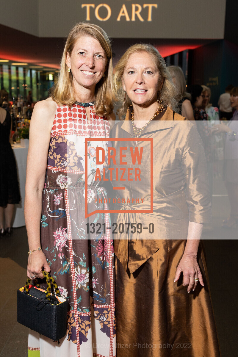 Nina Ward, Patty McCrary, Photo #1321-20759-0